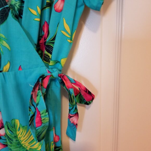 Tommy Bahama Fleur de Flora Wrap Dress -  NWT - size M - Picture 9 of 11